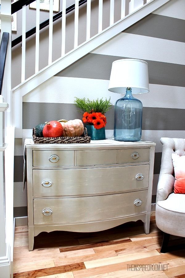 cheerful fall entry with pops of orange and bluest  - striped entry